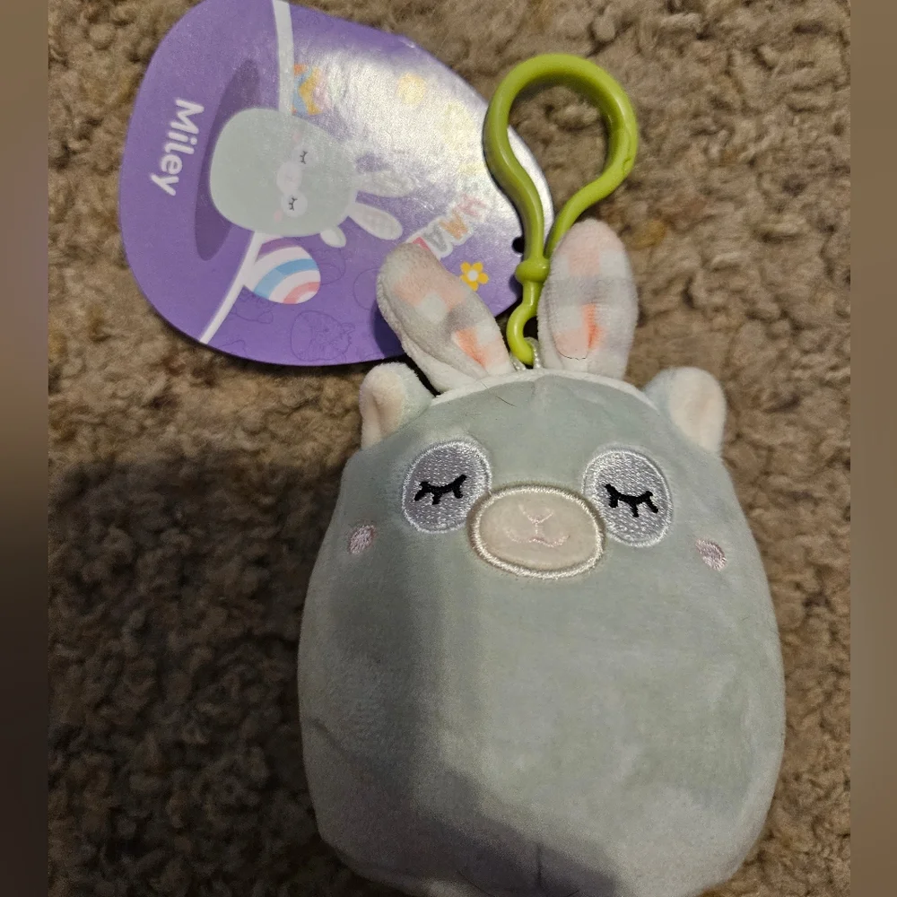 NWT Miley the Alpaca Llama with Easter bunny 🐰 ears Squishmallows 3” Clip
